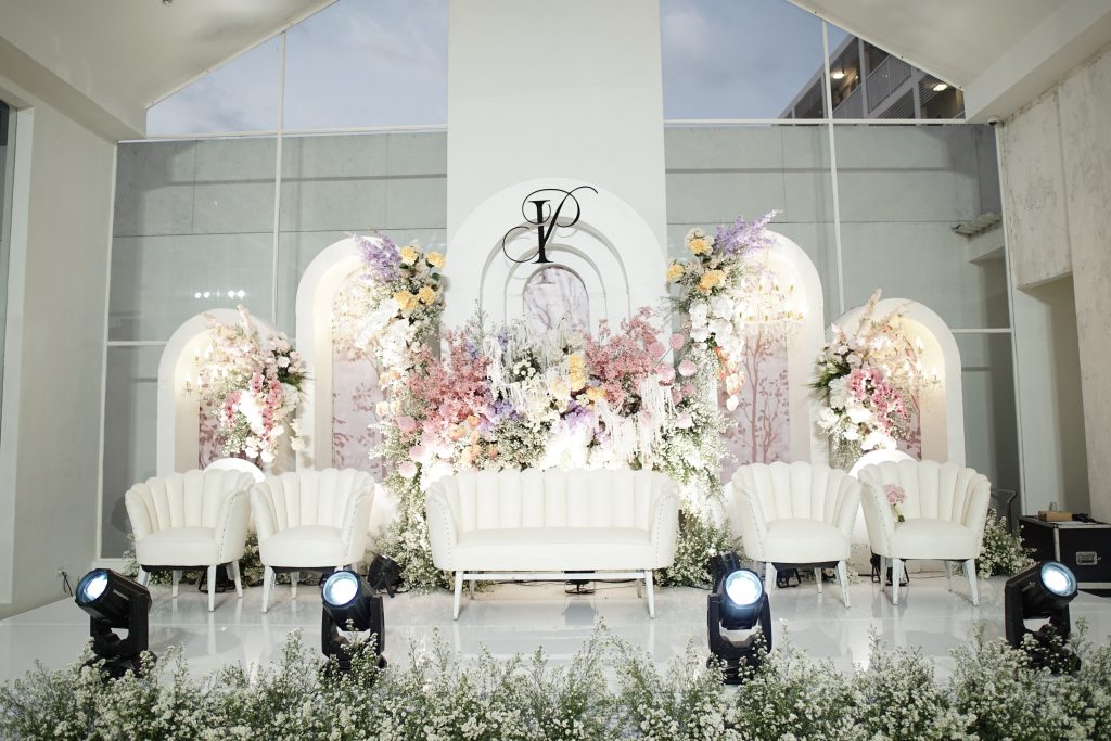 Sound system indoor Surabaya untuk wedding Cassa Milieu